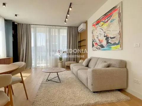 Izdavanje, trosoban stan, 90m², Savski Venac, Beograd - image 2