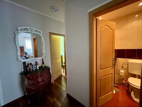 Sale, one bedroom apartment, 70m², Petrovac, Budva - image 8