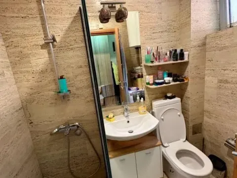 Sale, one bedroom apartment, 50m², Petrovac, Budva - image 2