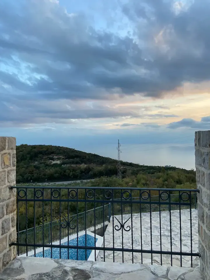 Sale, house, 466m², Petrovac, Budva