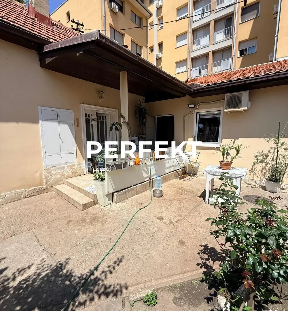 Prodaja, kuća, 94m², Palilula Sve Podlokacije, Beograd