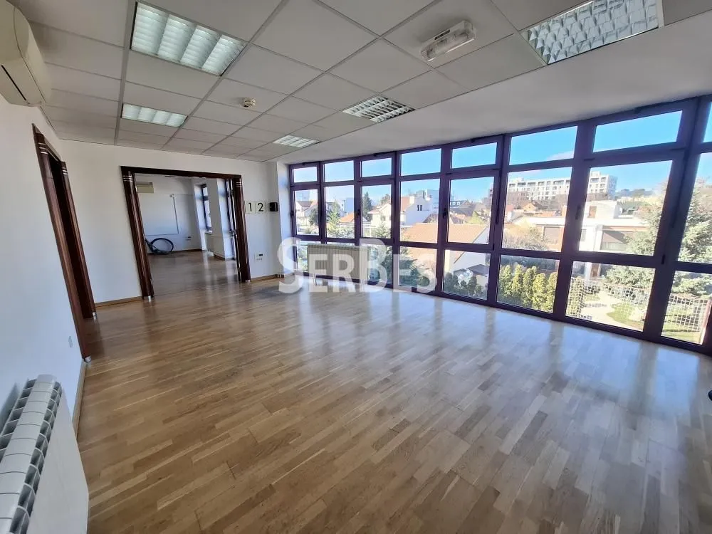 Rent, office space, 500m², Adamovićevo Naselje, Novi Sad Sve Podlokacije