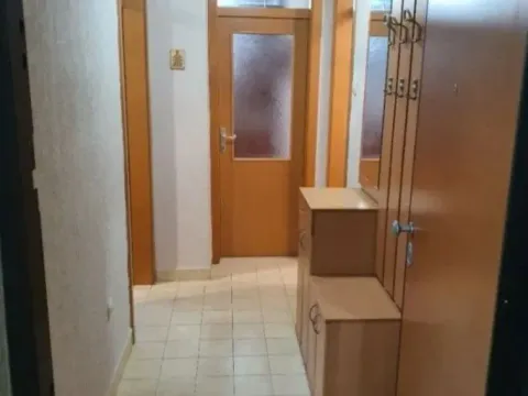 Prodaja, trosoban stan, 105m², Blok 6, Podgorica - image 12