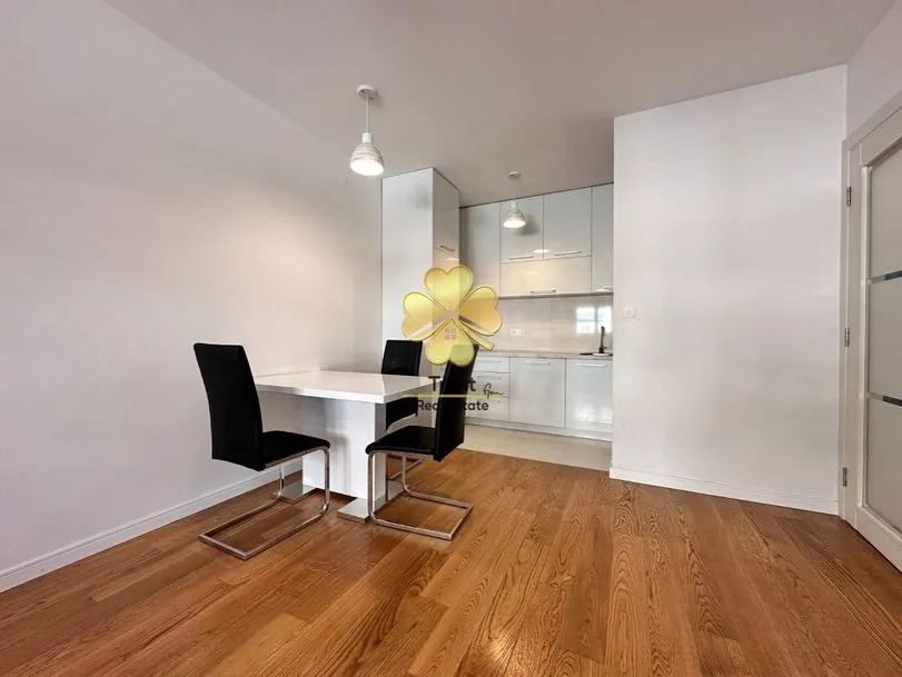 Rent, two bedroom apartment, 75m², Central Point, Podgorica
