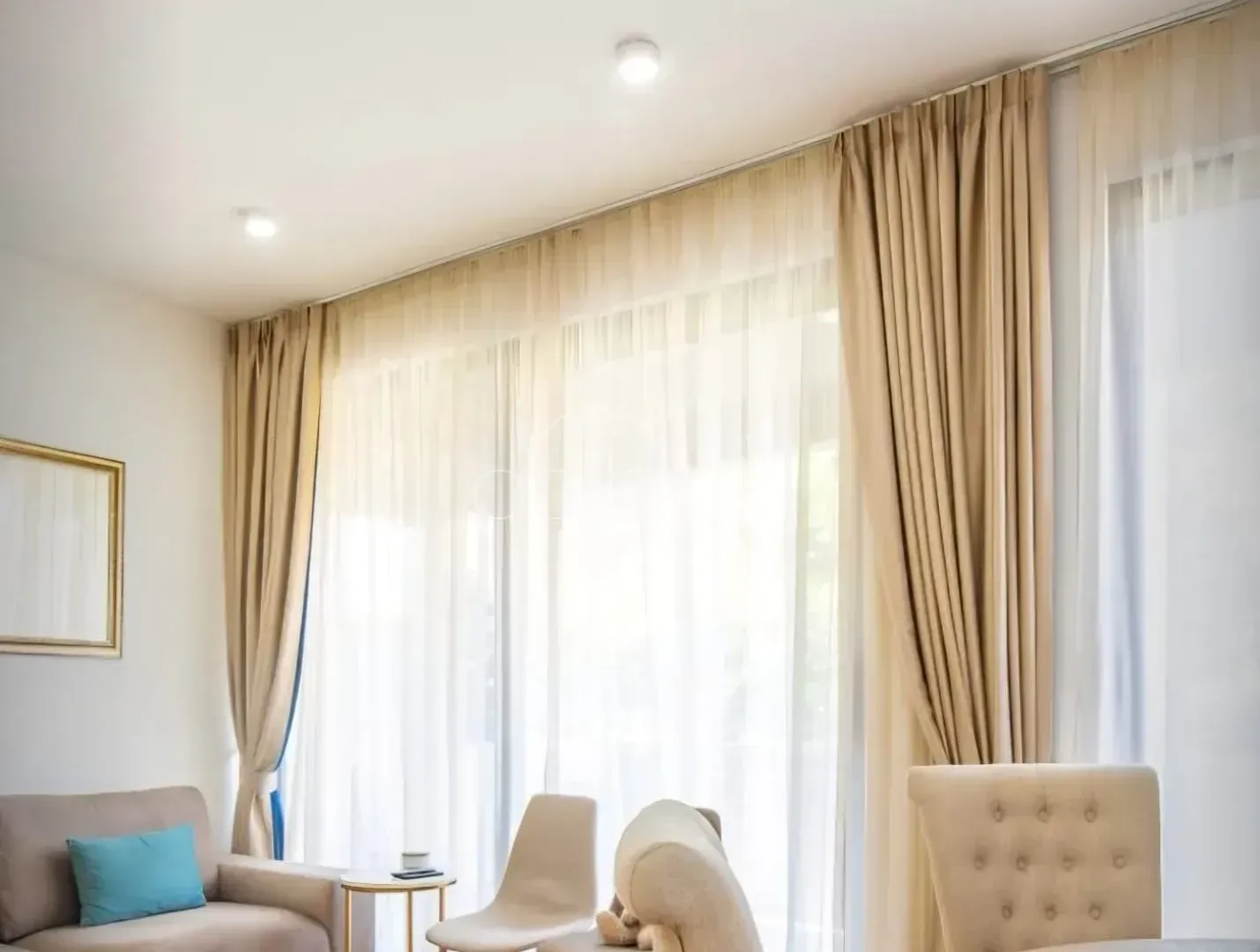 Izdavanje, stan, 60m², Tivat, Crna Gora