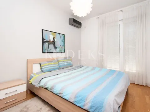 Izdavanje, jednosoban stan, 45m², City Kvart, Podgorica - image 7