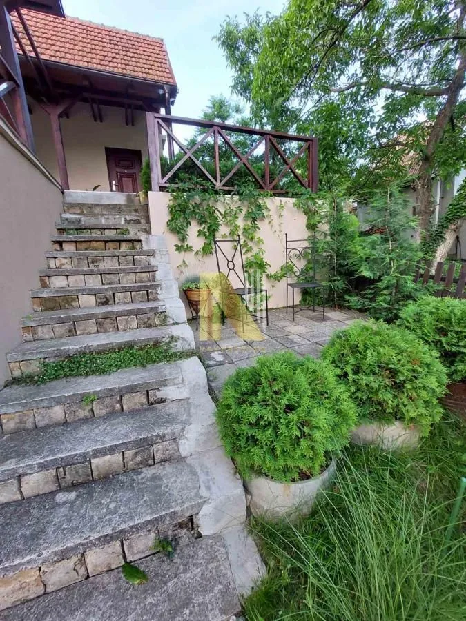 Prodaja, kuća, 94m², Čortanovci, Inđija