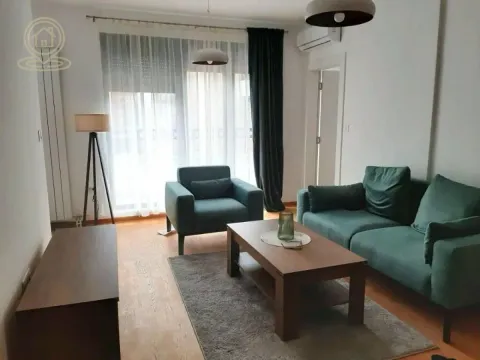 Izdavanje, dvosoban stan, 45m², Hadzipopovac, Palilula Sve Podlokacije