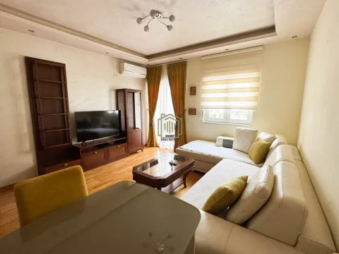 Rent, one bedroom apartment, 50m², City Kvart, Podgorica - image 11