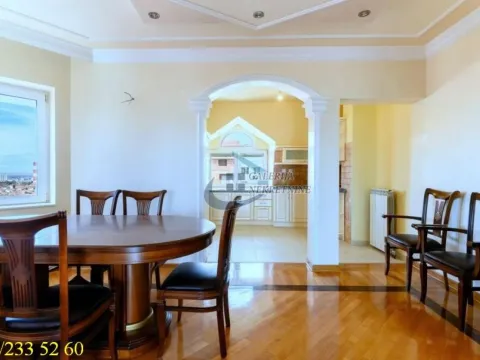 Sale, four bedroom apartment, 99m², Farmaceutski Fakultet, Voždovac Sve Podlokacije - image 2