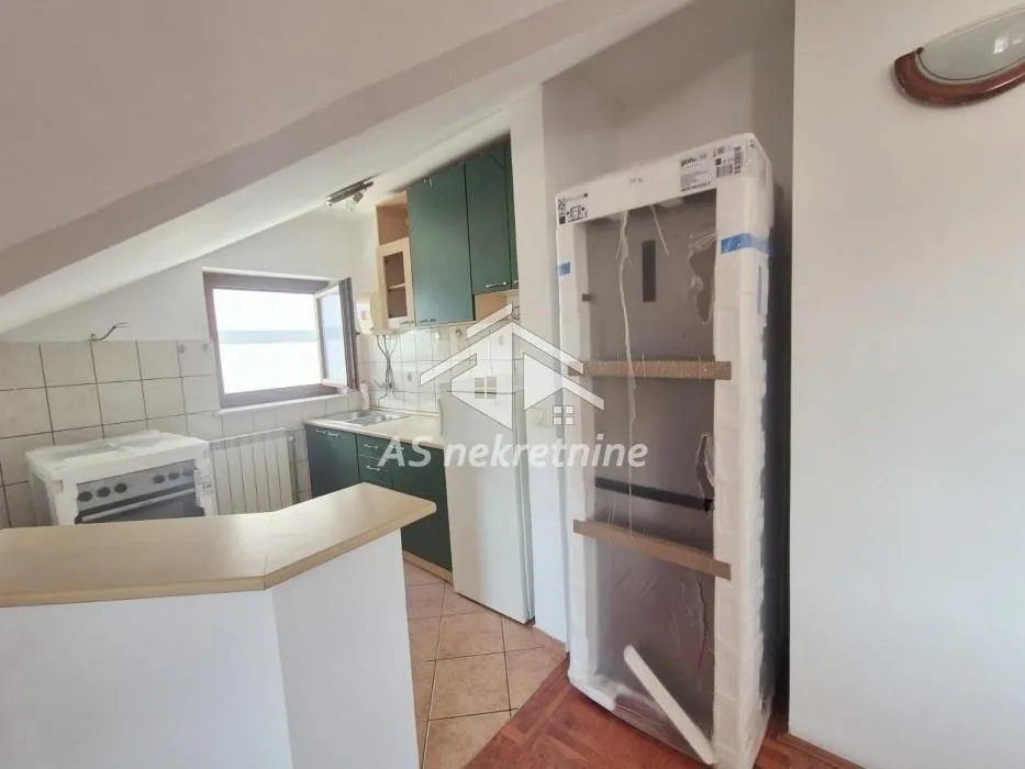 Rent, two bedroom apartment, 65m², Vojvode Vlahovica, Beograd