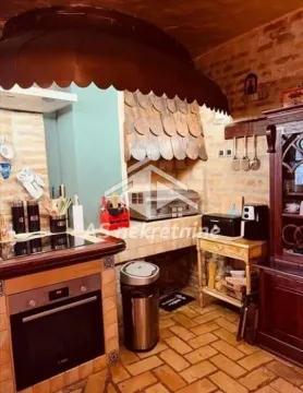 Rent, house, 367m², Jajinci, Voždovac Sve Podlokacije - image 33
