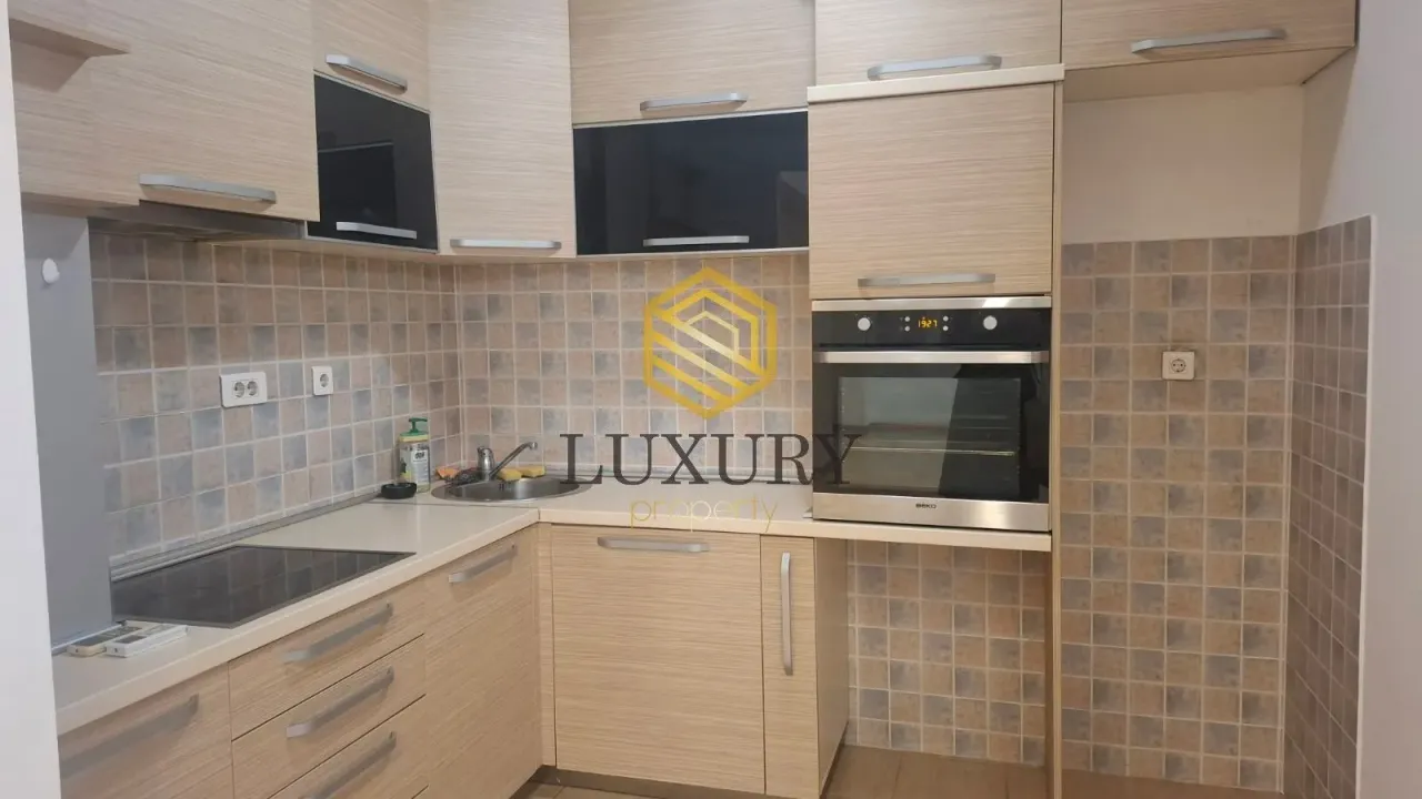 Rent, two bedroom apartment, 80m², City Kvart, Podgorica