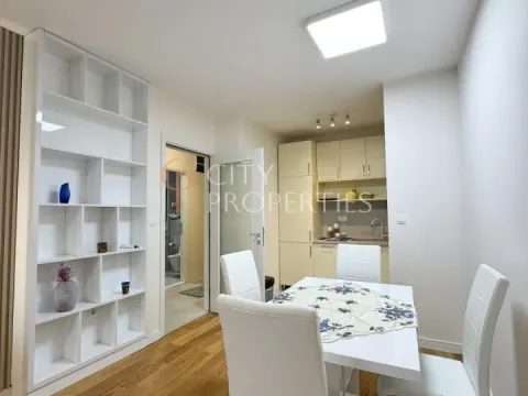 Rent, apartment, 45m², Central Point, Podgorica - image 9