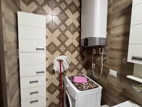 Izdavanje, jednosoban stan, 40m², Vračar Hram, Vračar Sve Podlokacije - image 11