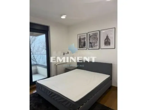 Izdavanje, četvorosoban stan, 98m², Južni Bulevar, Vračar Sve Podlokacije - image 7
