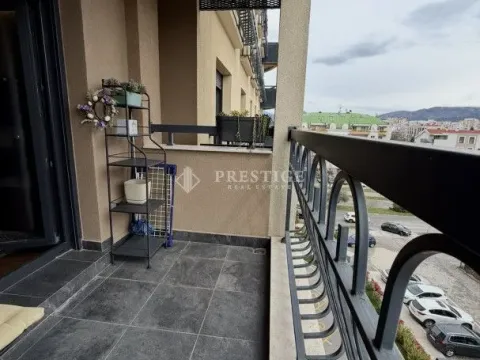 Rent, one bedroom apartment, 50m², Ljubović, Podgorica - image 12