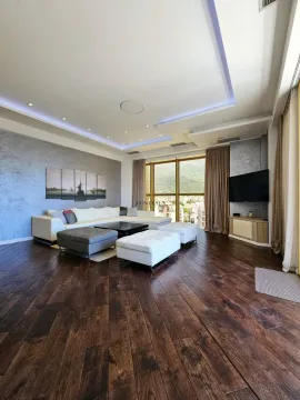 Rent, two bedroom apartment, 89m², Centar, Budva - image 22