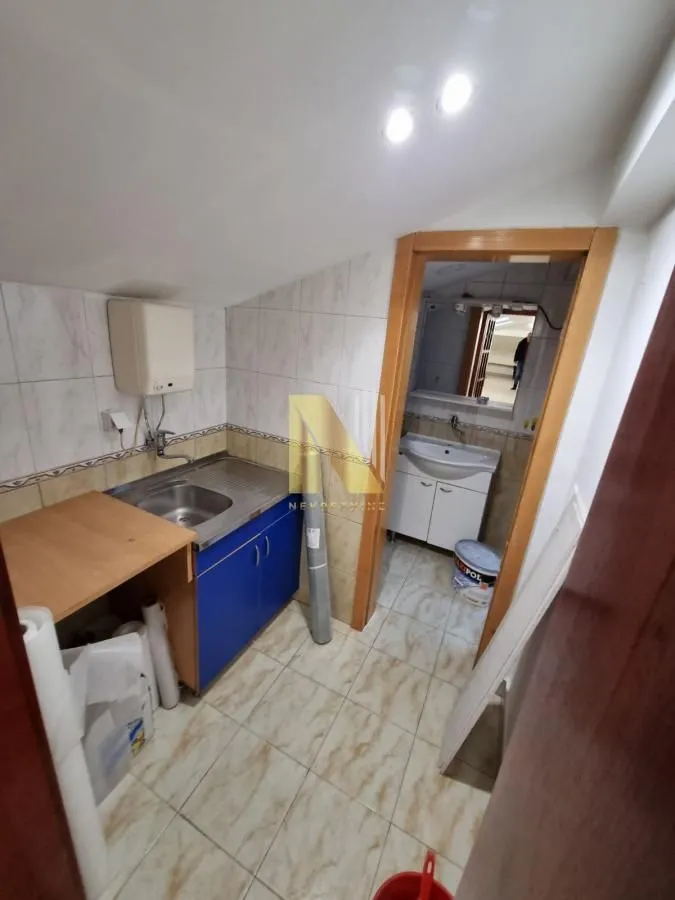 Rent, office space, 120m², Centar, Novi Sad