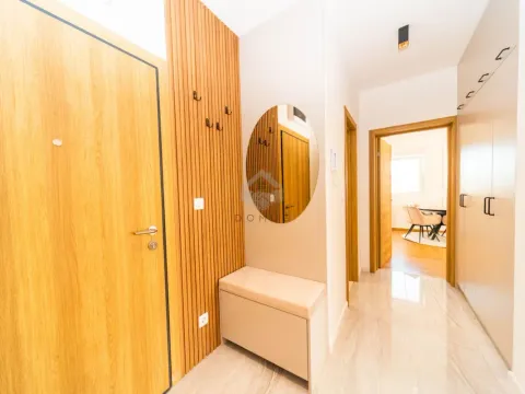 Rent, two bedroom apartment, 75m², New City, Podgorica - image 11