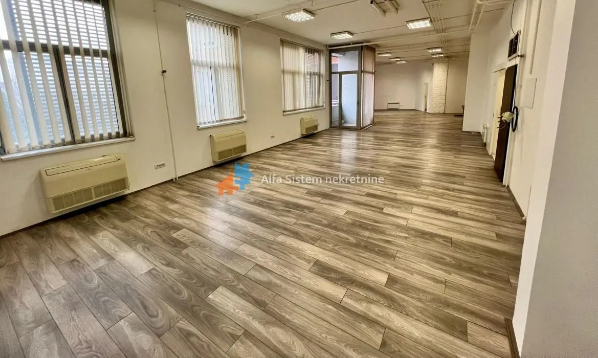 Rent, office space, 180m², Stari Grad, Beograd
