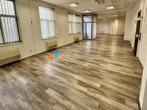 Rent, office space, 180m², Stari Grad, Beograd - image 1