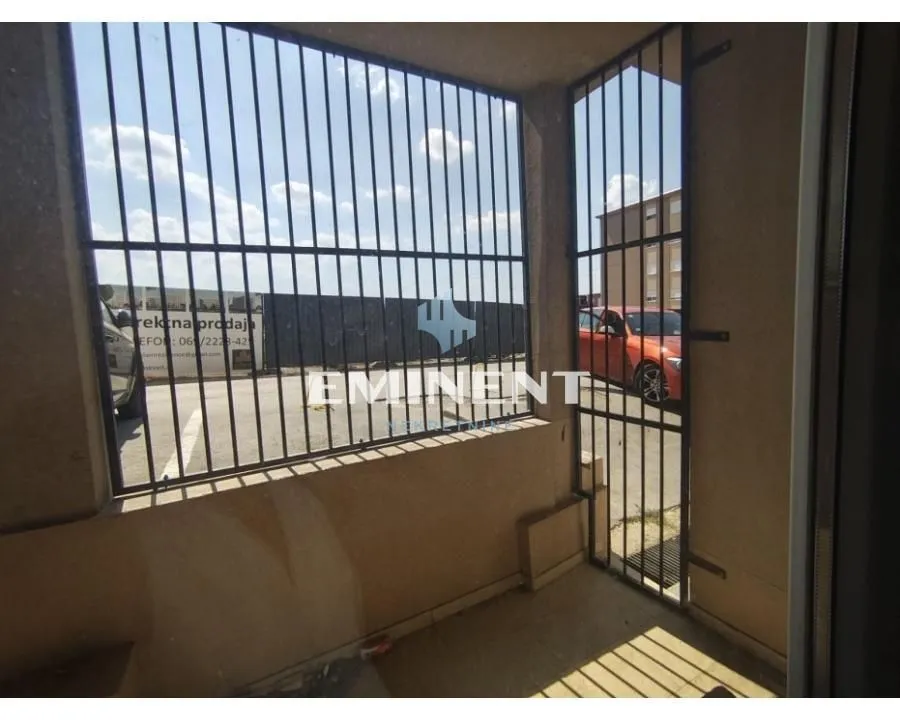 Rent, office space, 290m², Vojvode Vlahovica, Beograd
