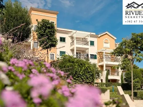 Prodaja, jednosoban stan, 65m², Luštica Bay, Tivat - image 3