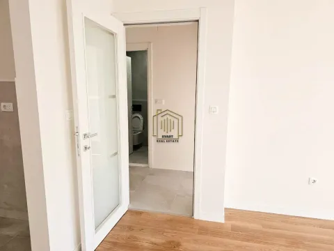 Rent, one bedroom apartment, 49m², Central Point, Podgorica - image 5