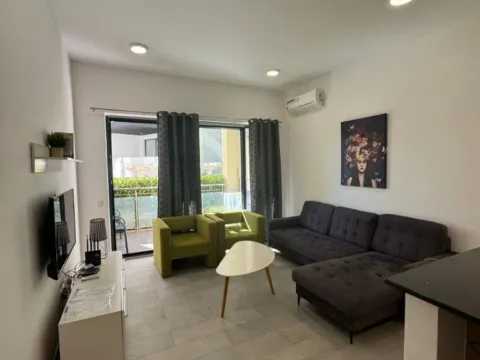 Sale, one bedroom apartment, 57m², Bečići, Budva - image 3