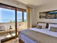 Rent, house, 270m², Rijeka Reževići, Budva - image 10