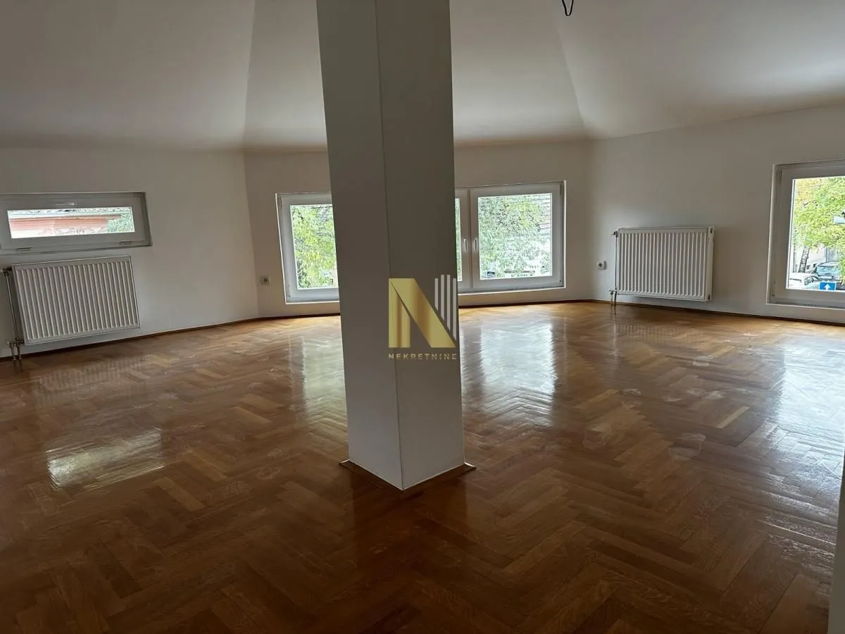Rent, office space, 72m², Socijalno, Novi Sad Sve Podlokacije