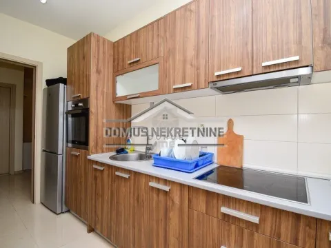 Izdavanje, dvosoban stan, 72m², City Kvart, Podgorica - image 4