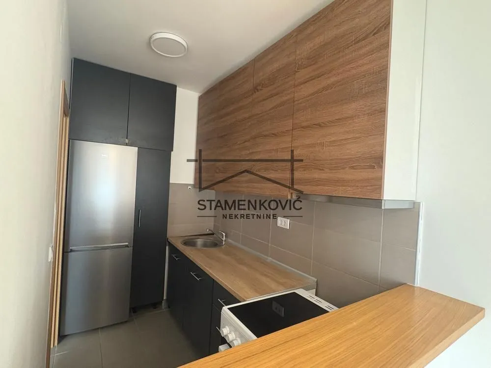 Izdavanje, trosoban stan, 62m², Jugovićevo, Novi Sad Sve Podlokacije
