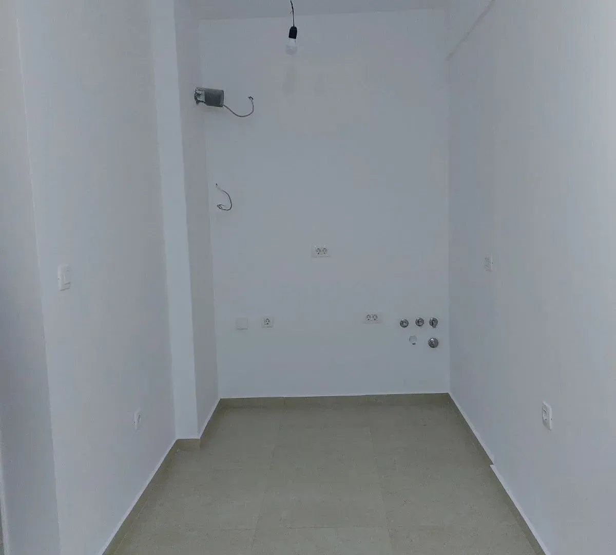 Prodaja, jednosoban stan, 41m², Stari Aerodrom, Podgorica