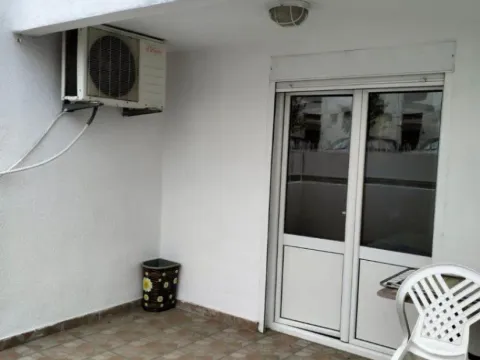 Rent, one bedroom apartment, 55m², Centar, Bar - image 10