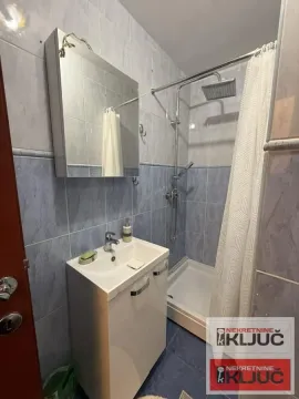 Izdavanje, garsonjera, 27m², Bulevar Oslobodjenja, Novi Sad Sve Podlokacije - image 10