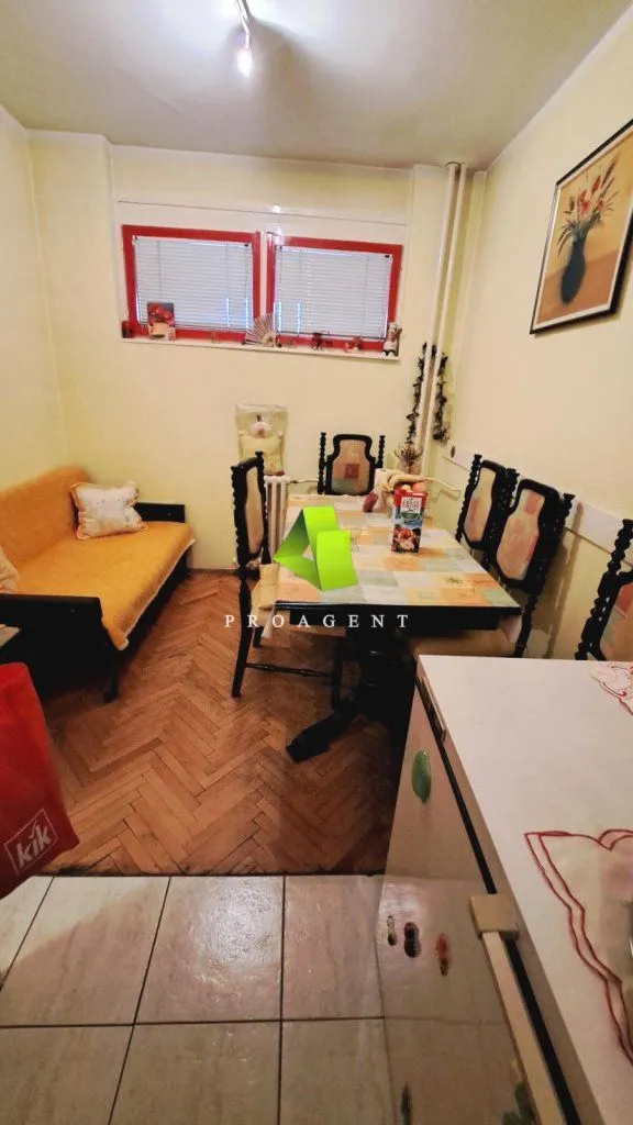 Prodaja, dvosoban stan, 67m², Palilula, Niš