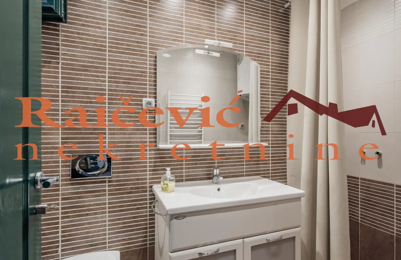 Rent, office space, 152m², Voždovac Sve Podlokacije, Beograd