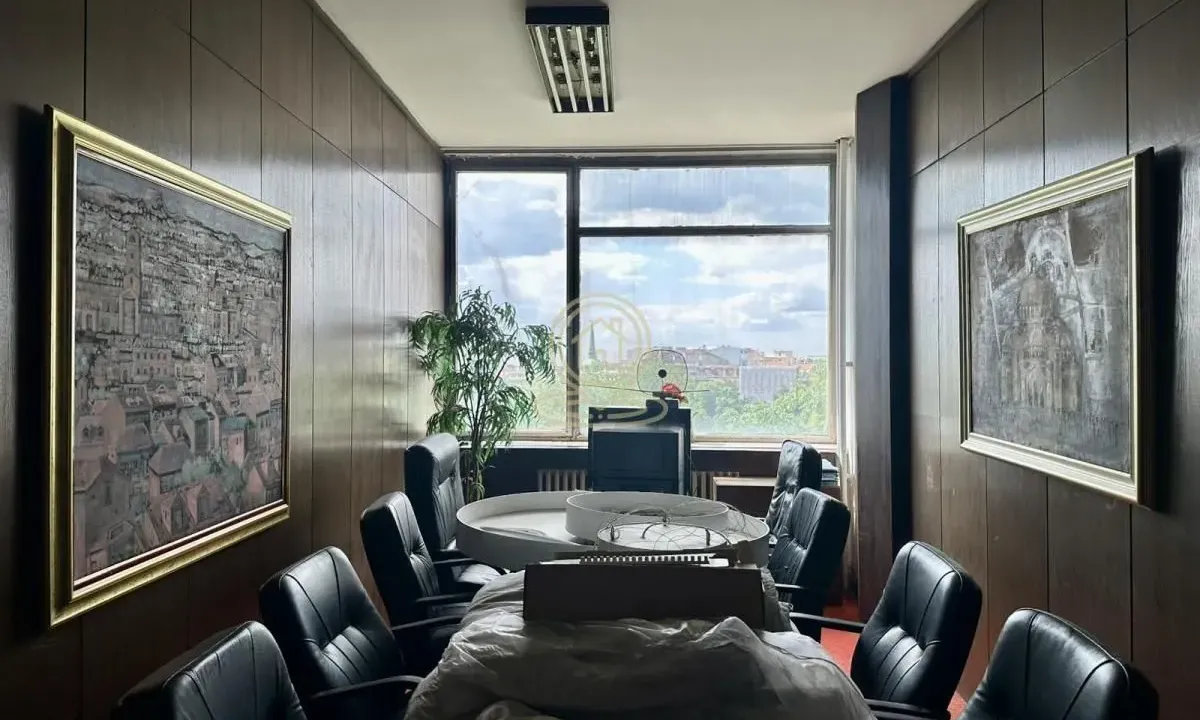 Izdavanje, poslovni prostor, 115m², Savski Venac, Beograd