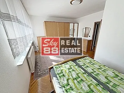 Izdavanje, četvorosoban stan, 115m², Savski Venac, Beograd - image 14