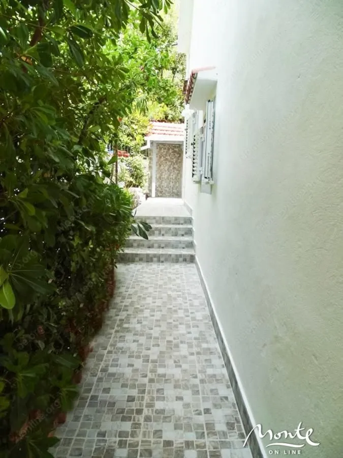Sale, house, 78m², Orahovac, Kotor
