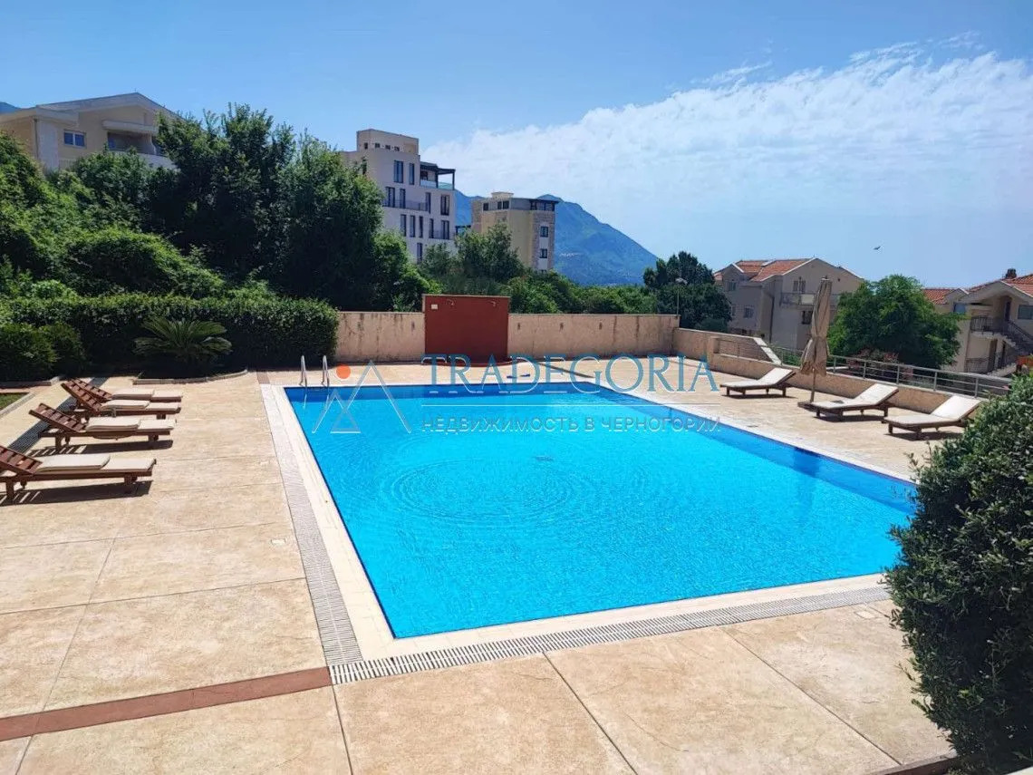 Prodaja, dvosoban stan, 86m², Bečići, Budva