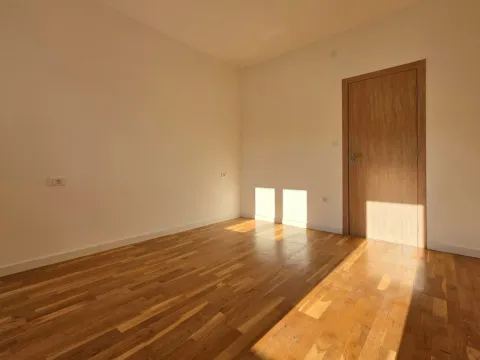 Izdavanje, jednosoban stan, 42m², Zabjelo, Podgorica - image 4