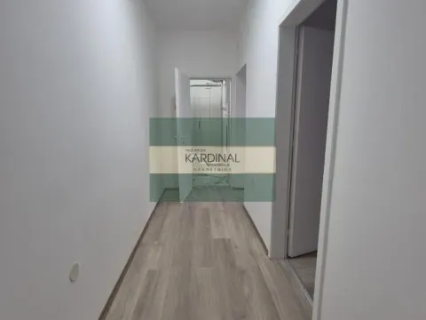 Prodaja, jednosoban stan, 39m², Centar, Jagodina - image 13