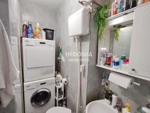 Prodaja, trosoban stan, 71m², Banovo Brdo, Beograd - image 15