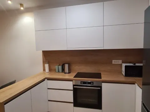 Prodaja, trosoban stan, 97m², Budva, Crna Gora - image 21