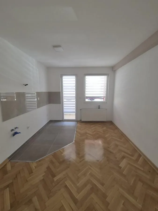 Prodaja, jednosoban stan, 40m², Grbavica, Novi Sad Sve Podlokacije