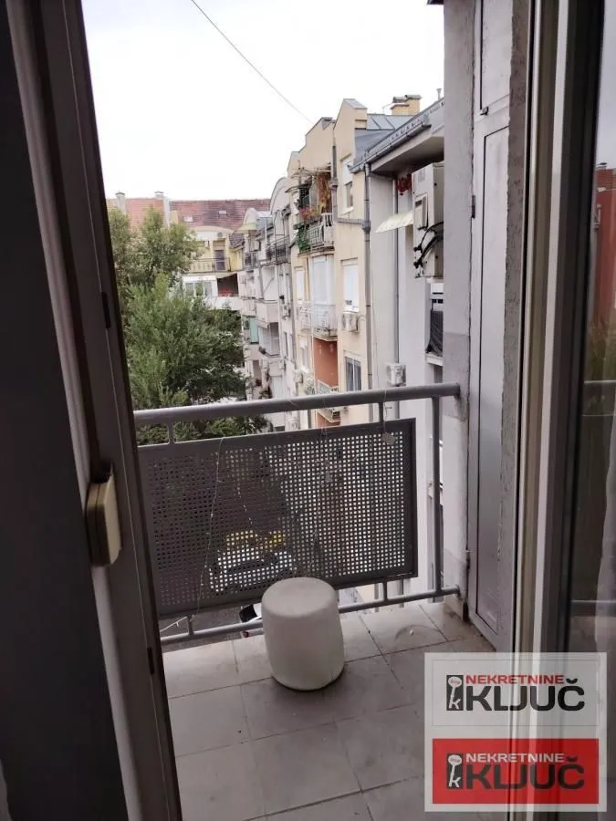 Prodaja, jednosoban stan, 36m², Cara Dušana, Novi Sad Sve Podlokacije