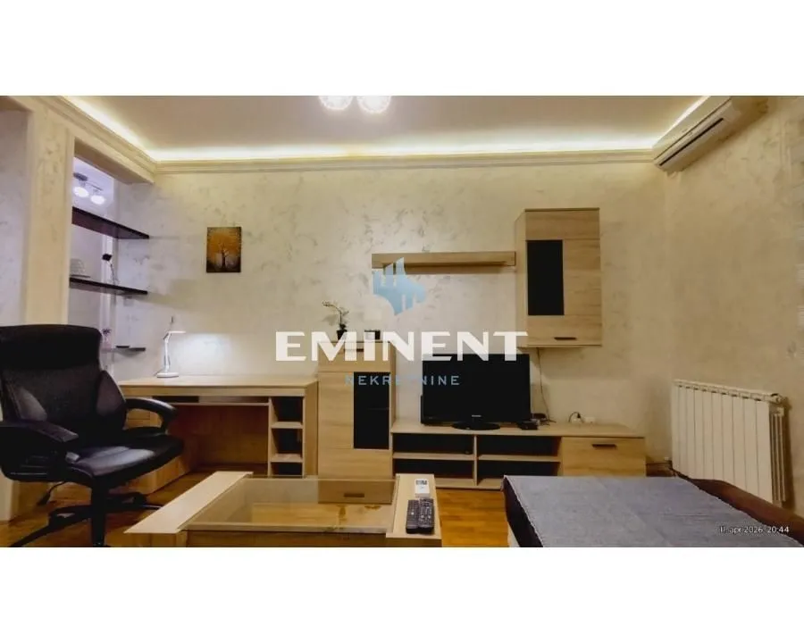 Rent, two bedroom apartment, 50m², Crveni Krst, Beograd
